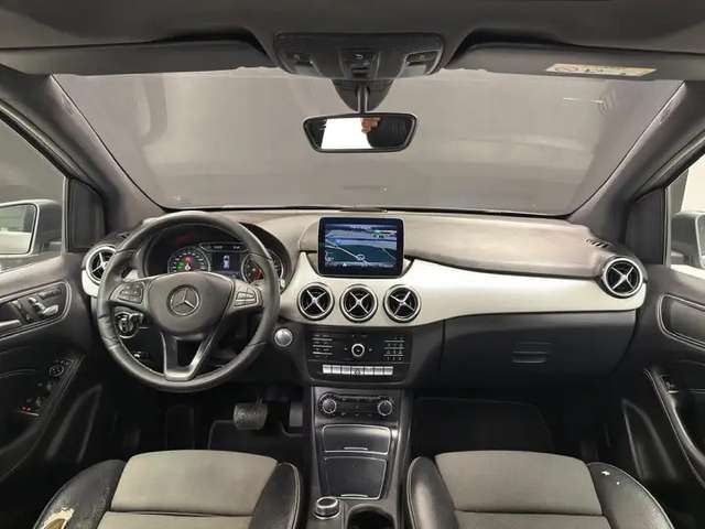 Mercedes-Benz B 180 — photo 7