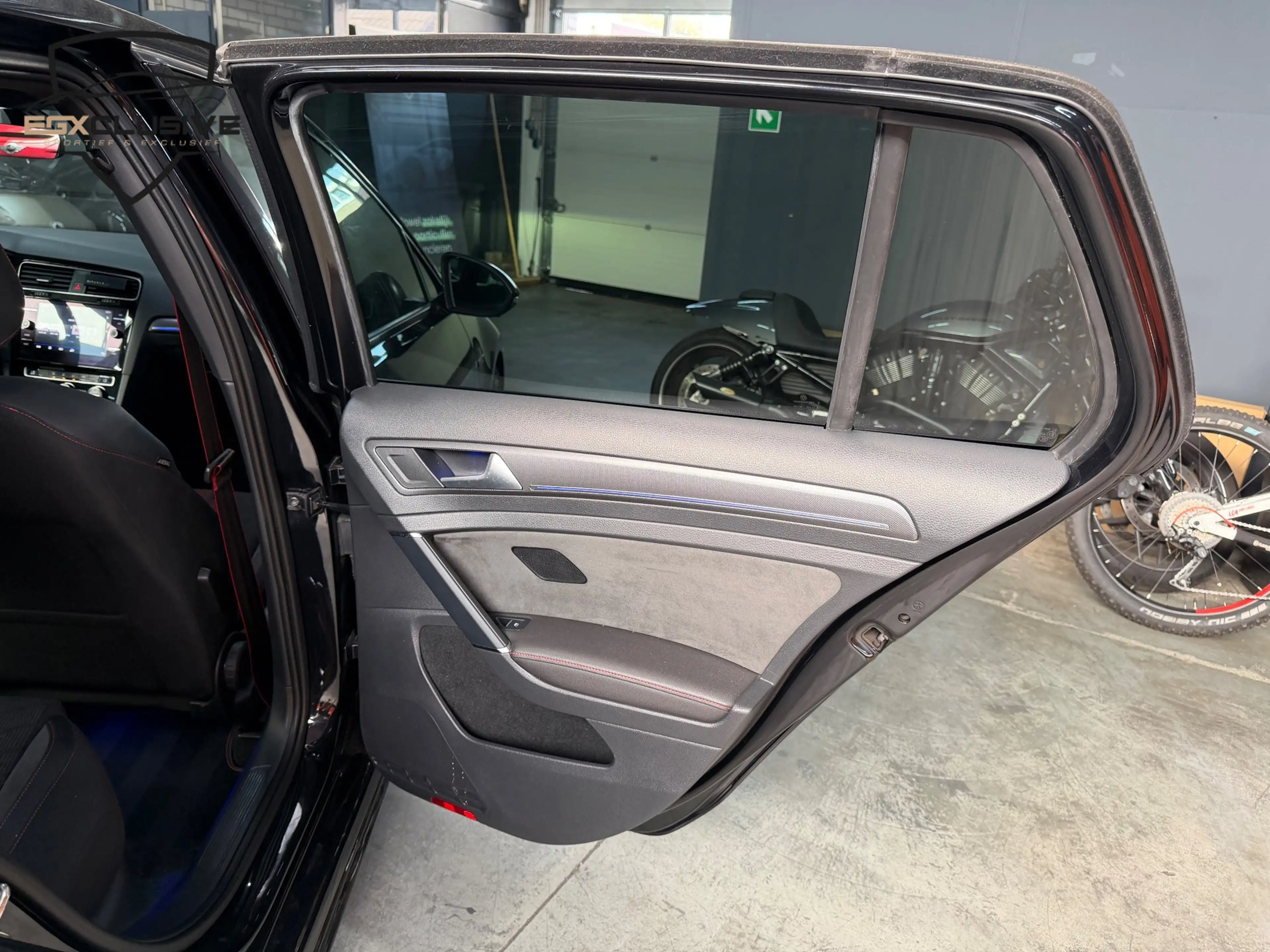 Volkswagen Golf GTI 2.0 TSI TCR Camera|dynaudio|ACC|FRONT ASSIST — photo 35