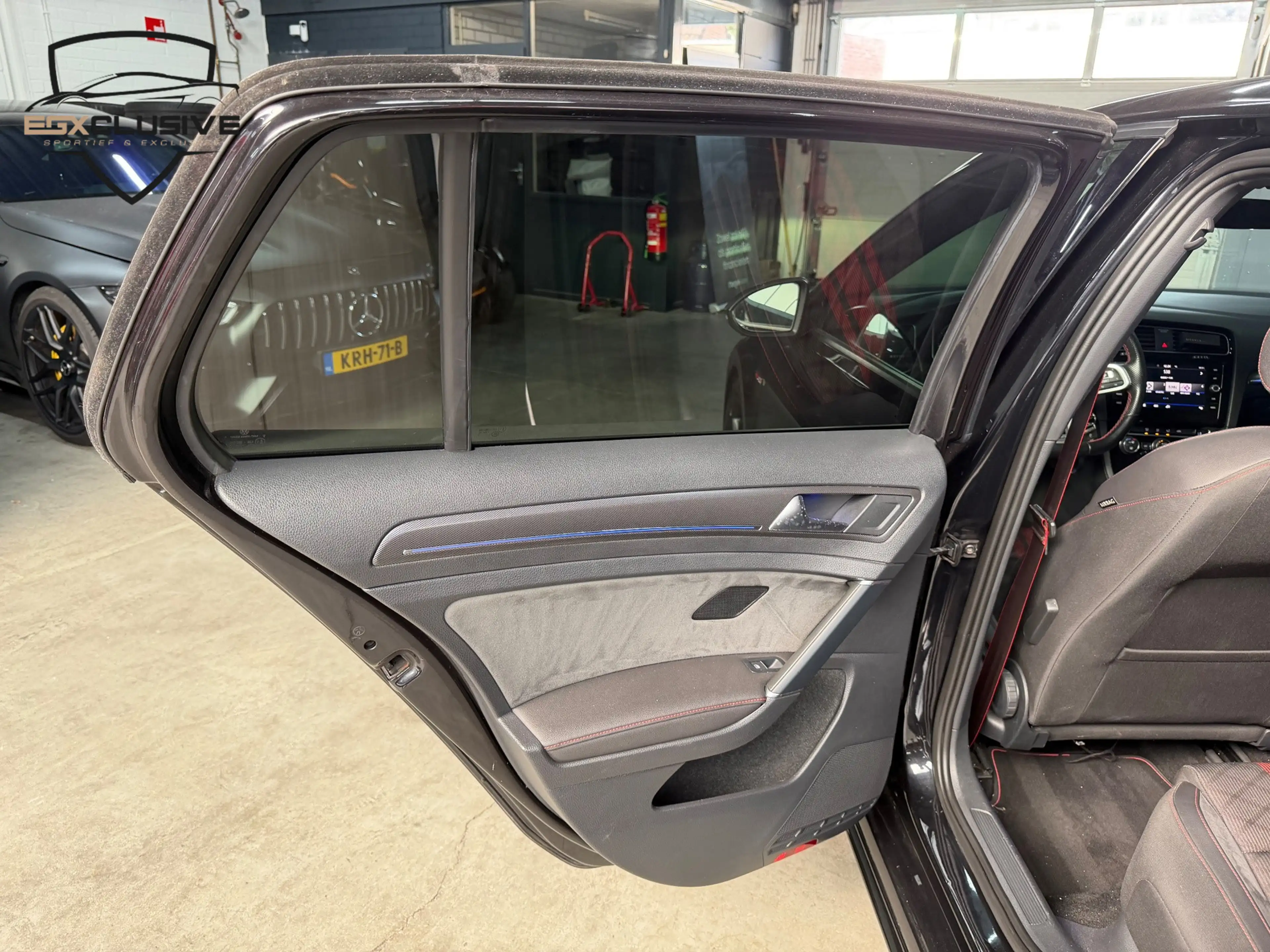 Volkswagen Golf GTI 2.0 TSI TCR Camera|dynaudio|ACC|FRONT ASSIST — photo 32