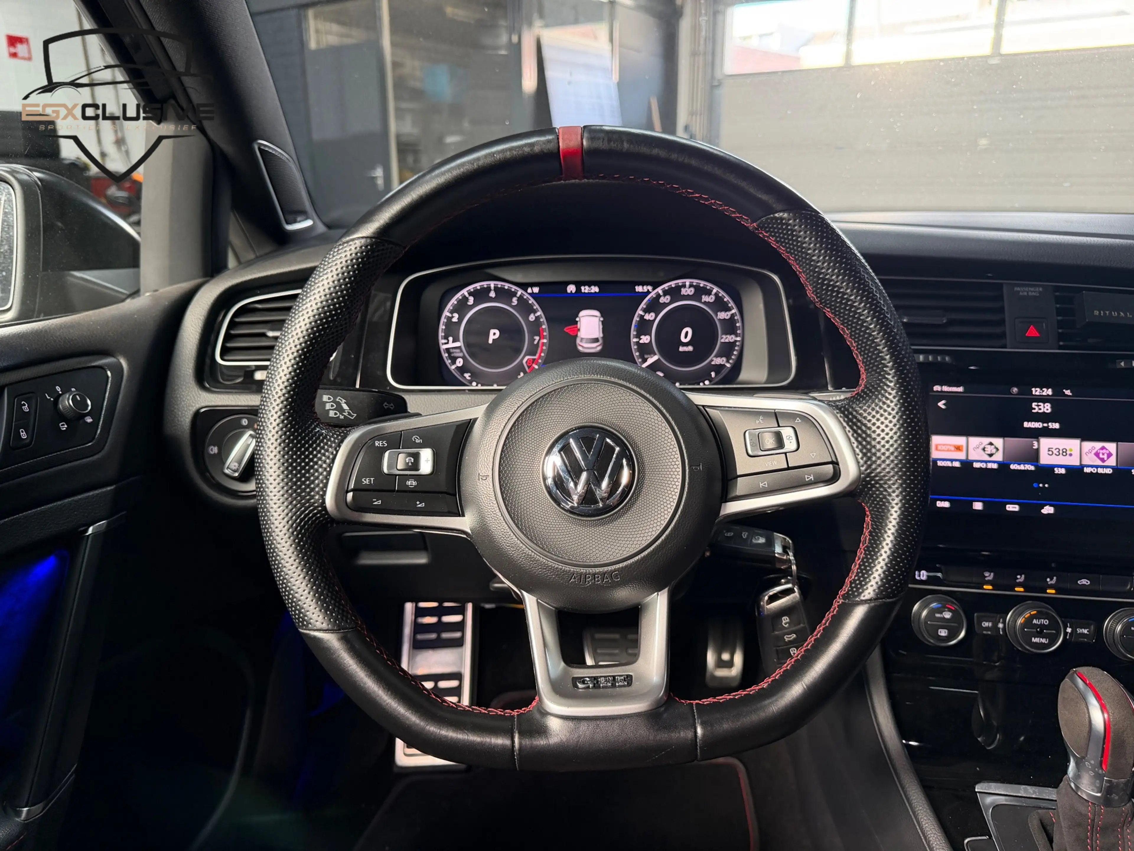 Volkswagen Golf GTI 2.0 TSI TCR Camera|dynaudio|ACC|FRONT ASSIST — photo 27