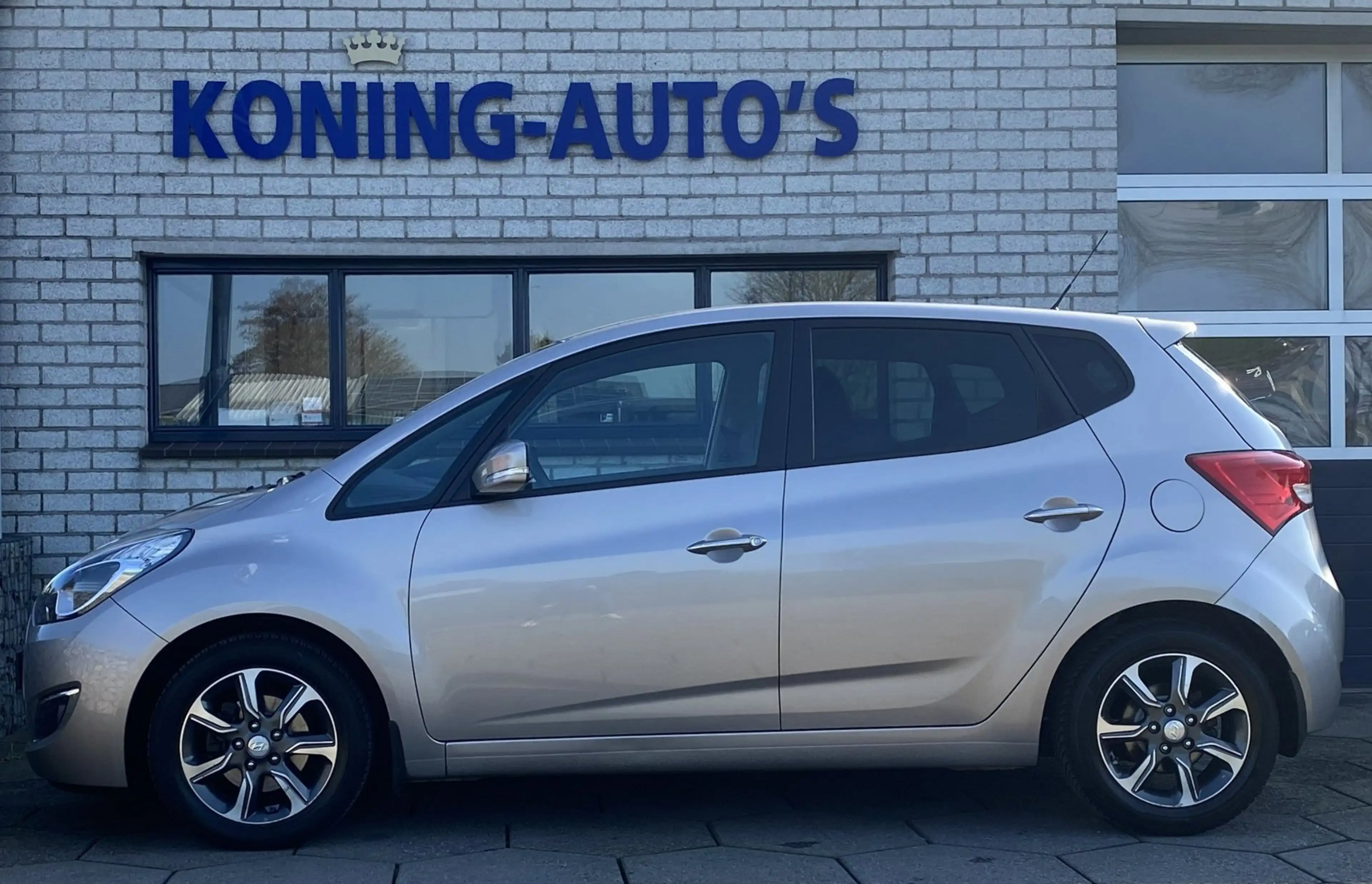Hyundai iX20 1.4i Go!/ Camera / AC/ Navi/ Nw. APK/ NAP/ 1e eig. — photo 5