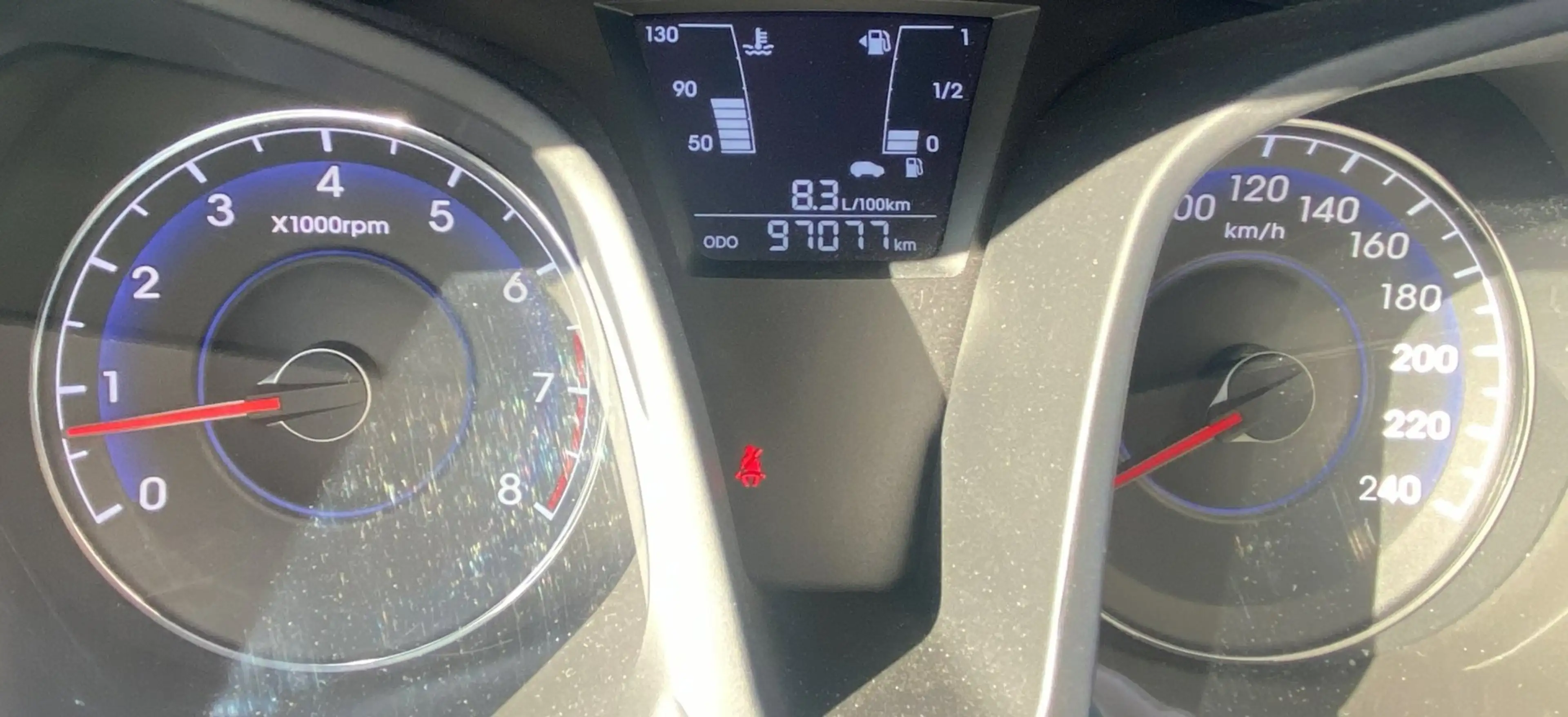 Hyundai iX20 1.4i Go!/ Camera / AC/ Navi/ Nw. APK/ NAP/ 1e eig. — photo 9