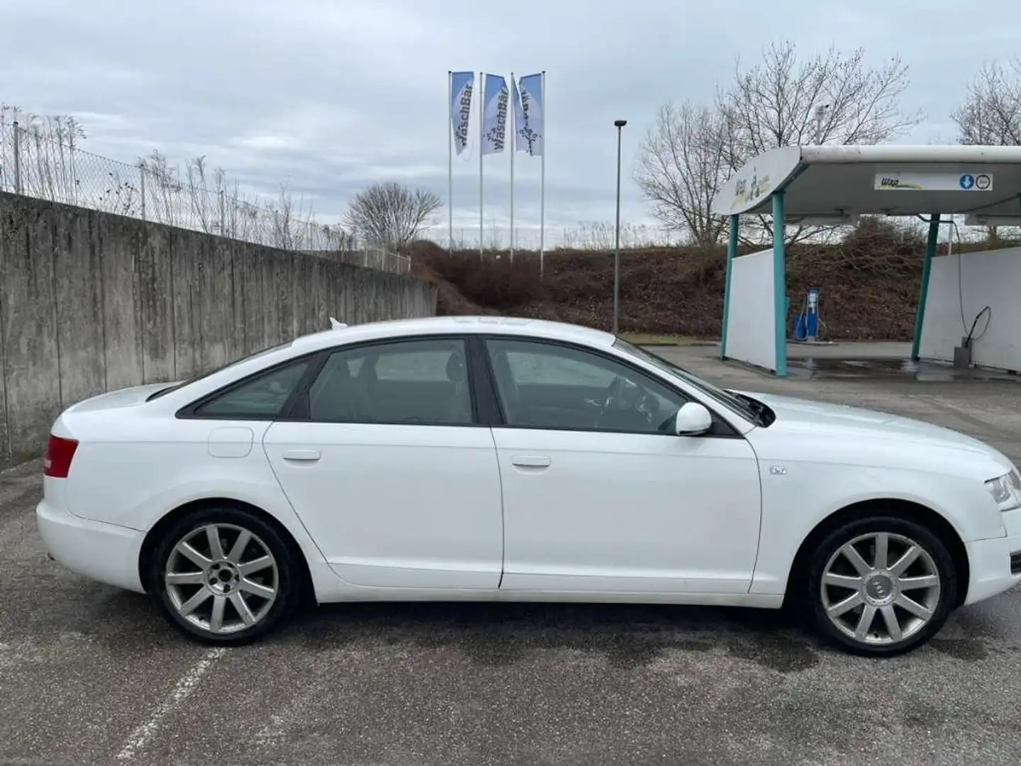 Audi A6 A6 3,0 TDI V6 quattro DPF Tiptronic Bílá - 1