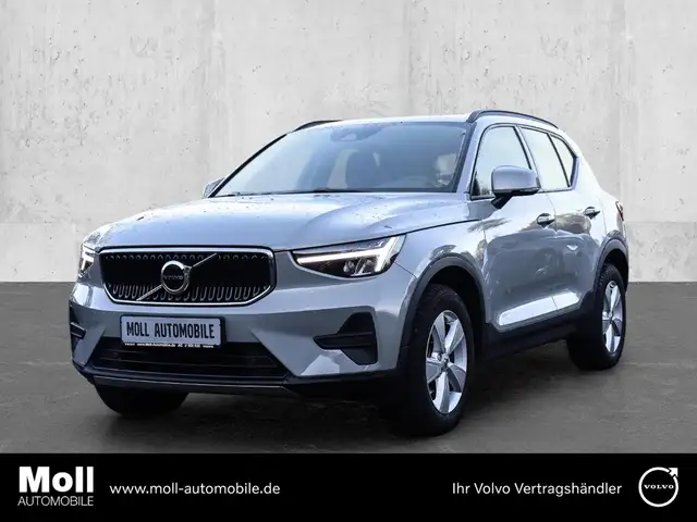 Volvo XC40 Essential 2WD Digitales Cockpit Soundsystem LED Sp