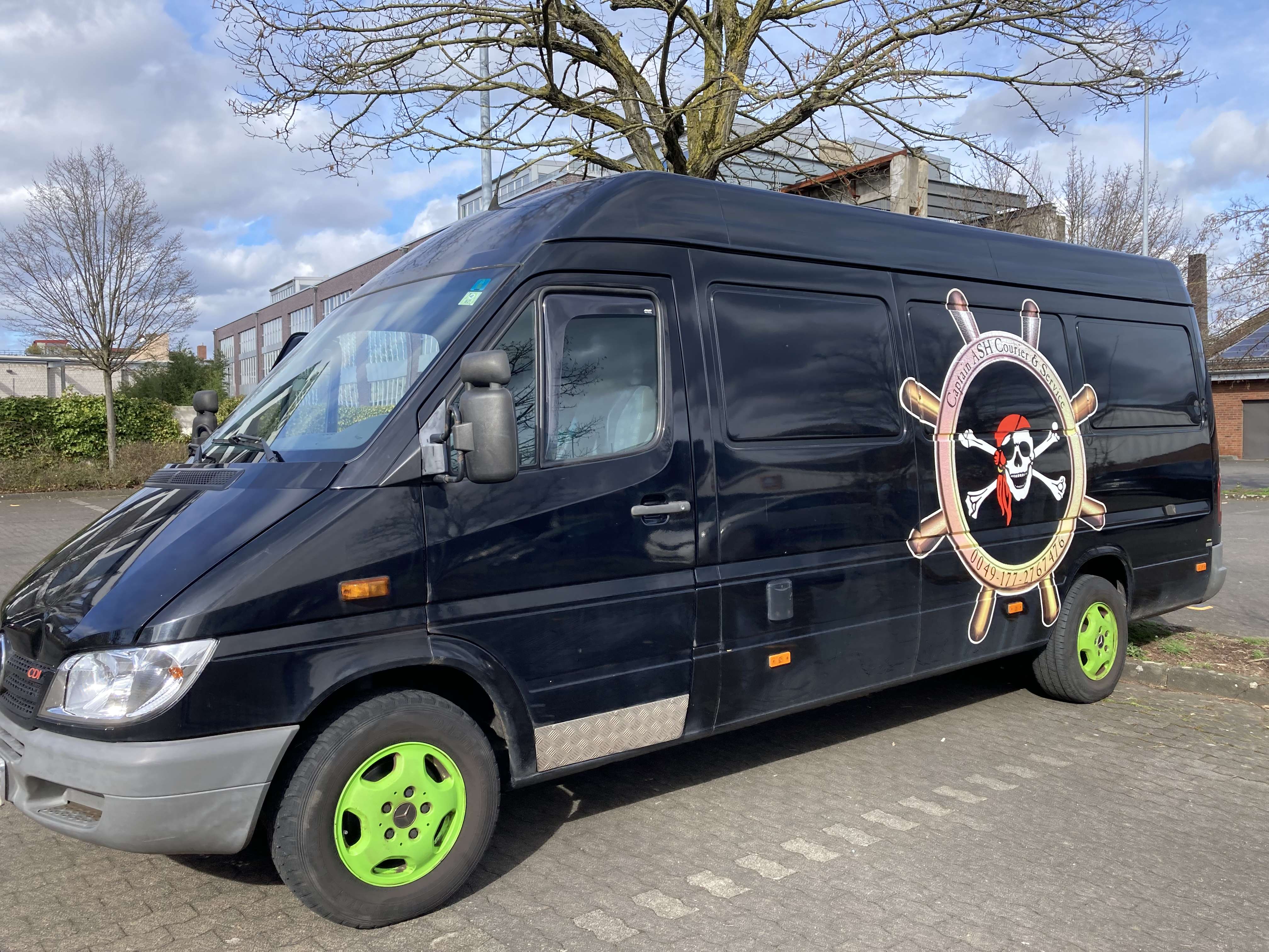 Second hand Mercedes Benz Sprinter 