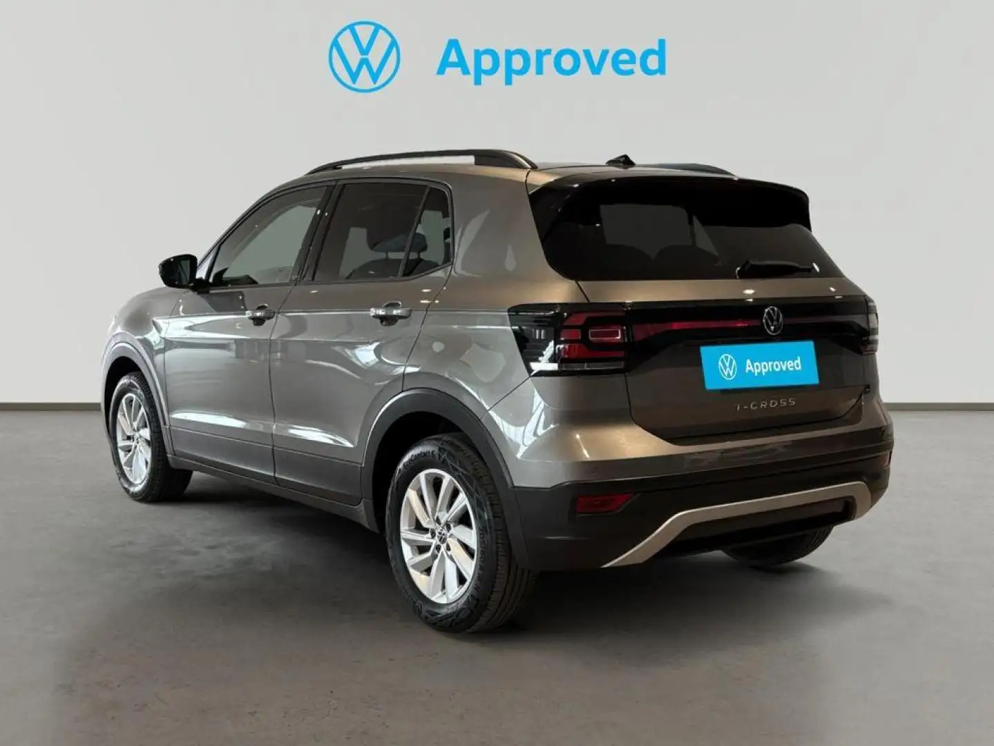Volkswagen T-Cross 1.0 TSI Advance 81kW Gris - 2