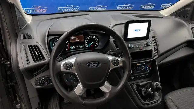 Ford Transit view 20