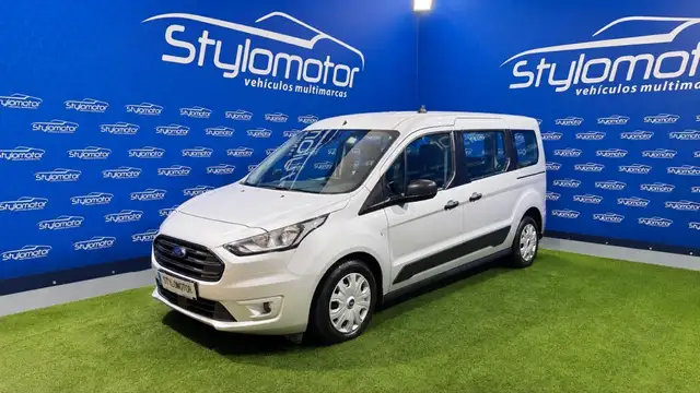 Ford Transit main image