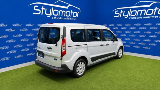 Ford Transit view 23