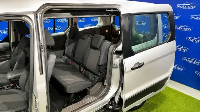 Ford Transit view 21
