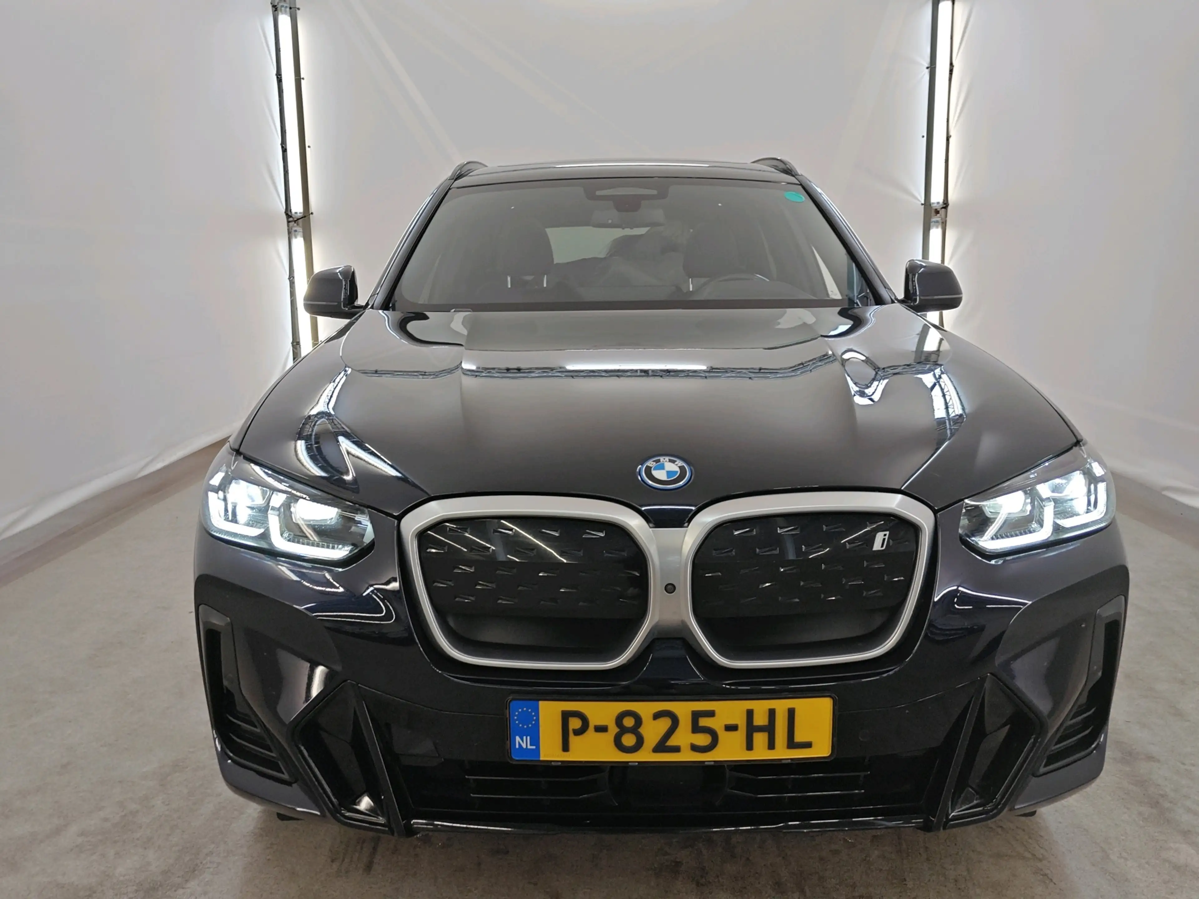 BMW iX3 High Executive 80 kWh 286pk | SOH 96% | Trekhaak | — photo 19