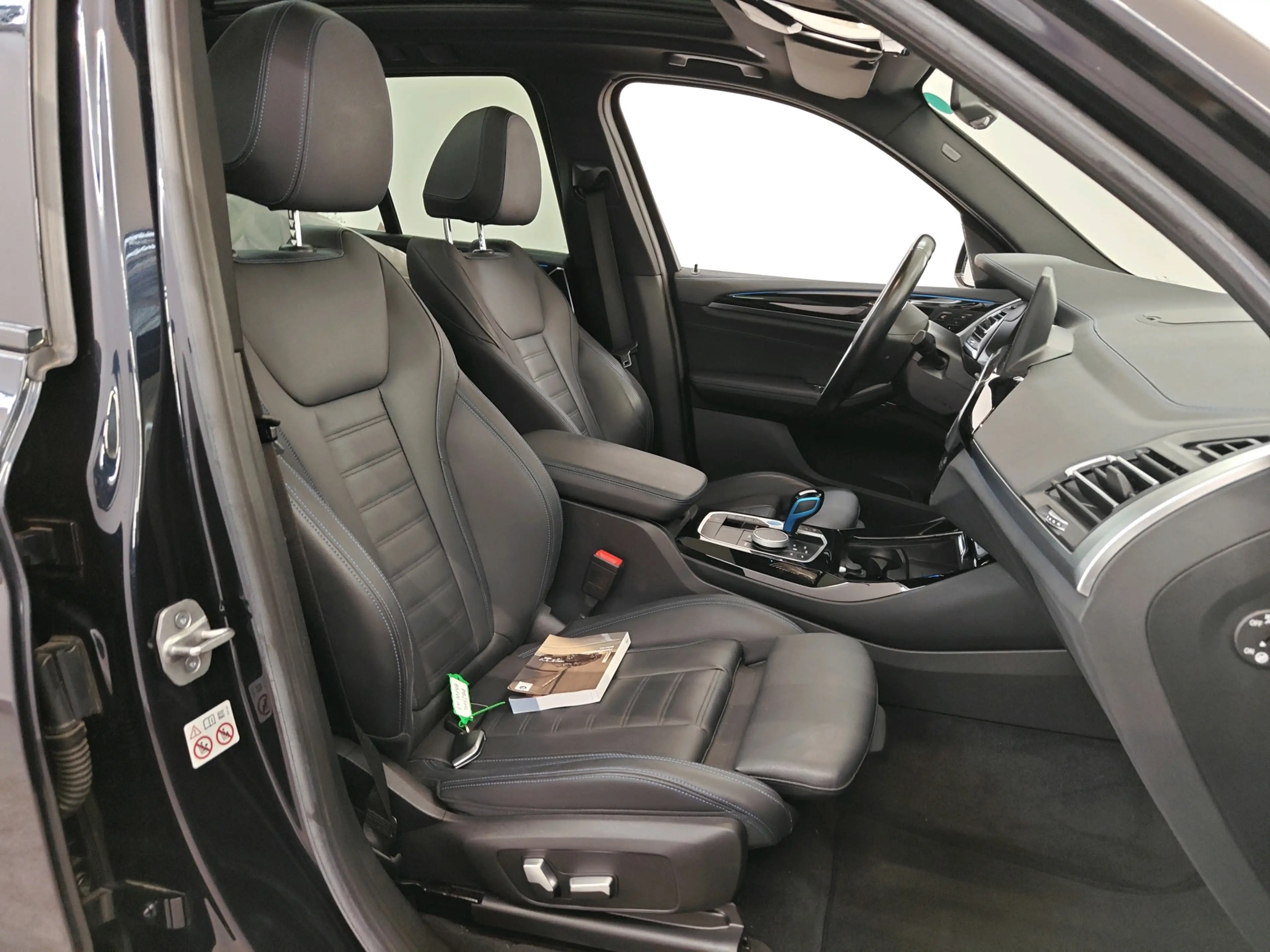 BMW iX3 High Executive 80 kWh 286pk | SOH 96% | Trekhaak | — photo 7