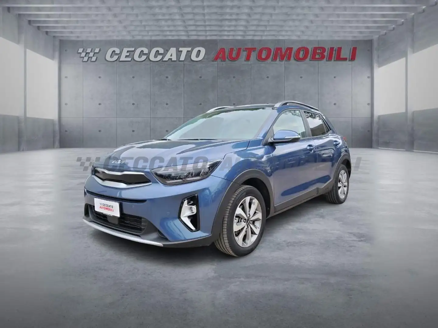 Kia Stonic Stonic 1.2 dpi Style 84cv Bleu - 1