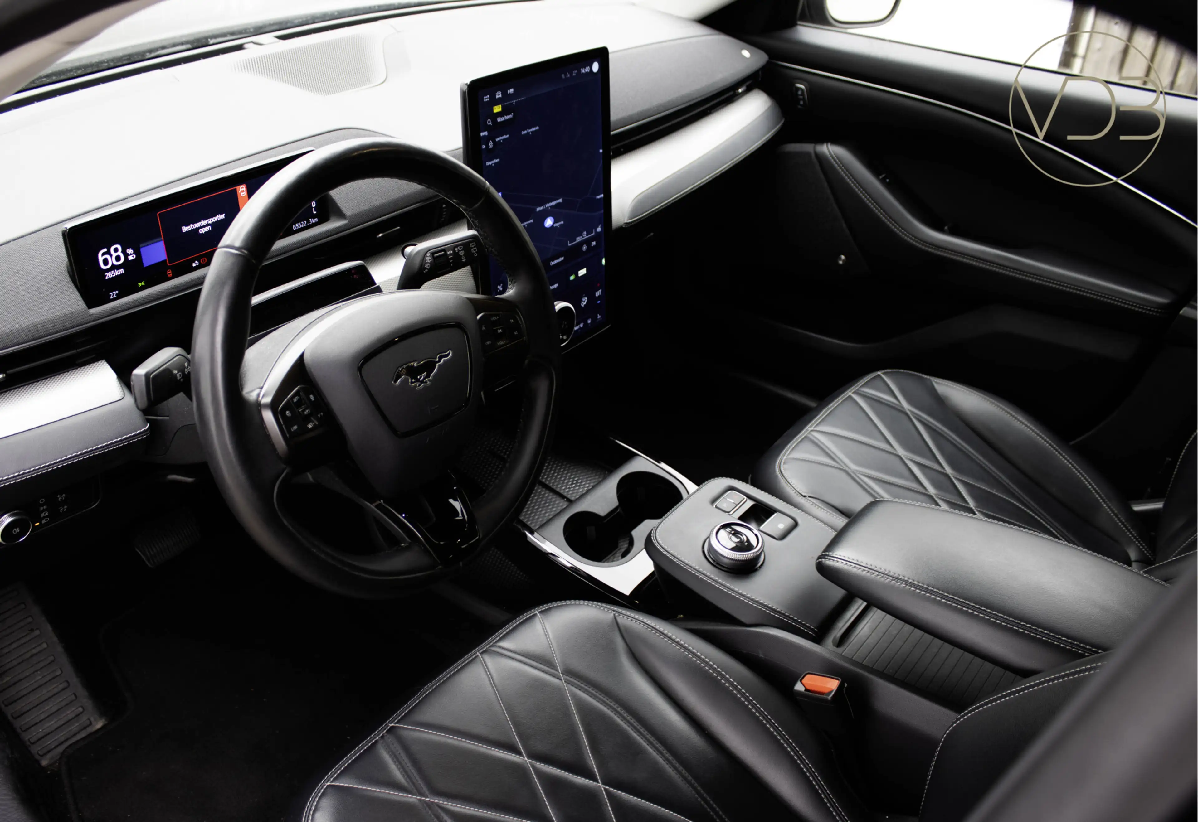 Ford Mustang Mach-E SOH 94% 75 kWh incl BTW Origineel NL LEER Apple Ca — photo 7