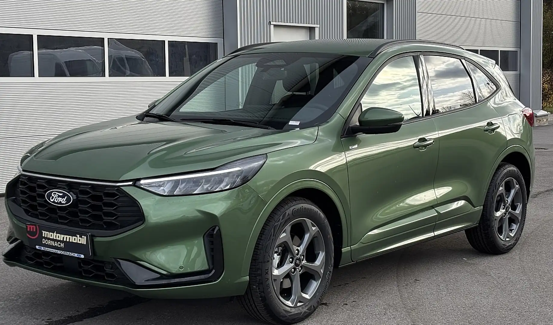 Ford Kuga 1,5 EcoBoost ST-Line Grün - 1