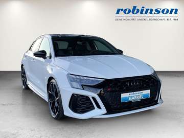 SB TFSI quattro S-tronic