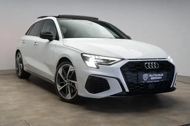 Audi S3 TFSI Sportback quattro S tronic ACC/Pano/HUD/