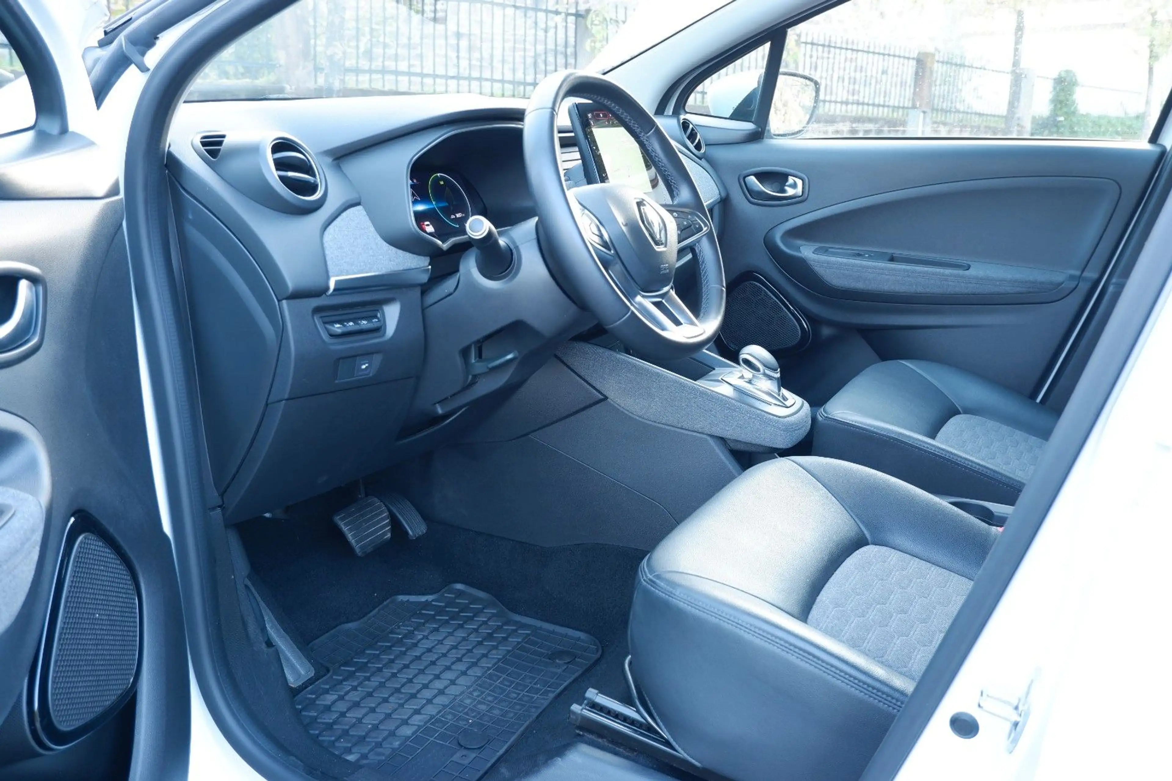 Renault ZOE Zoe Life Inklusive Batterie und CCS 52kWh — photo 10