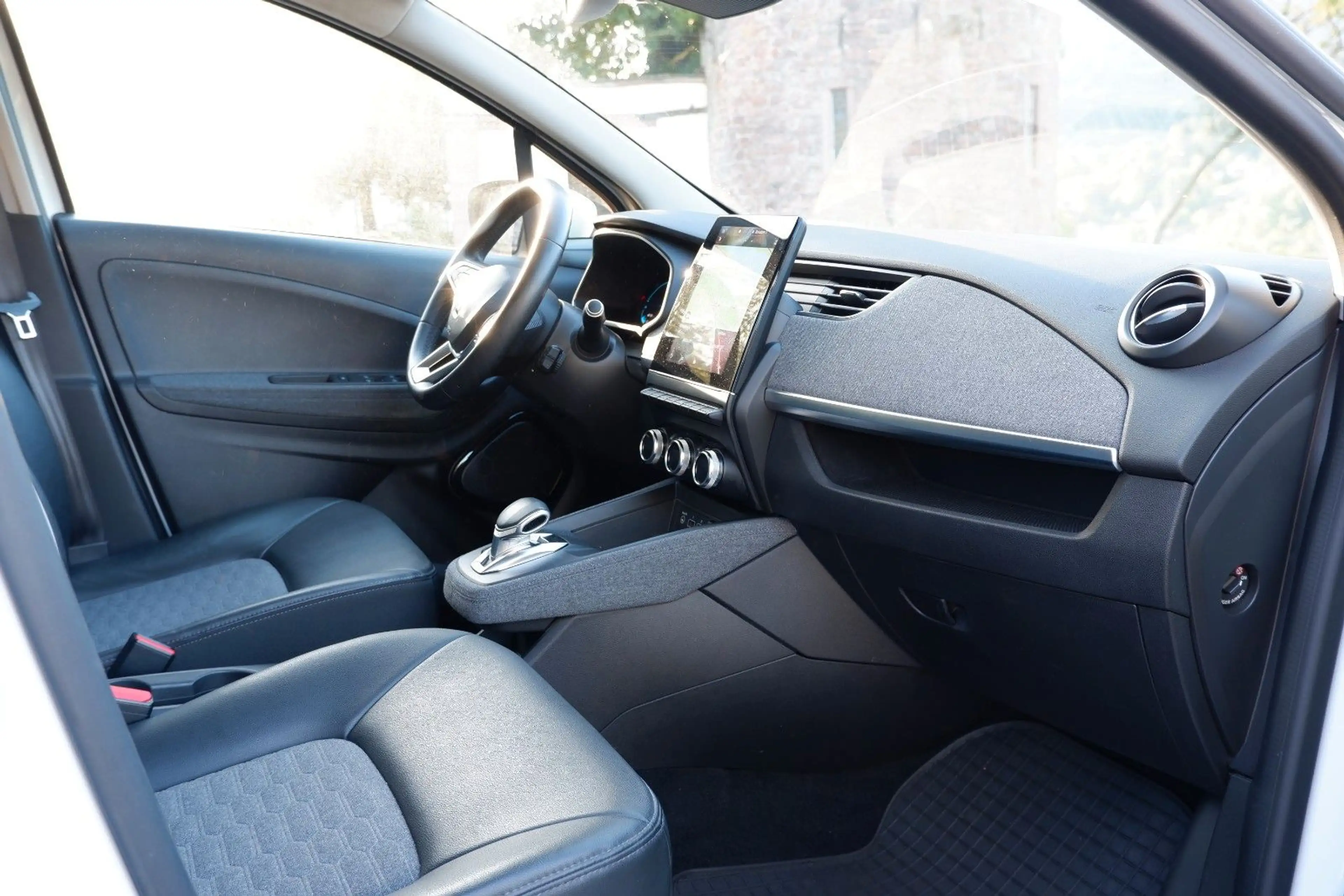 Renault ZOE Zoe Life Inklusive Batterie und CCS 52kWh — photo 11