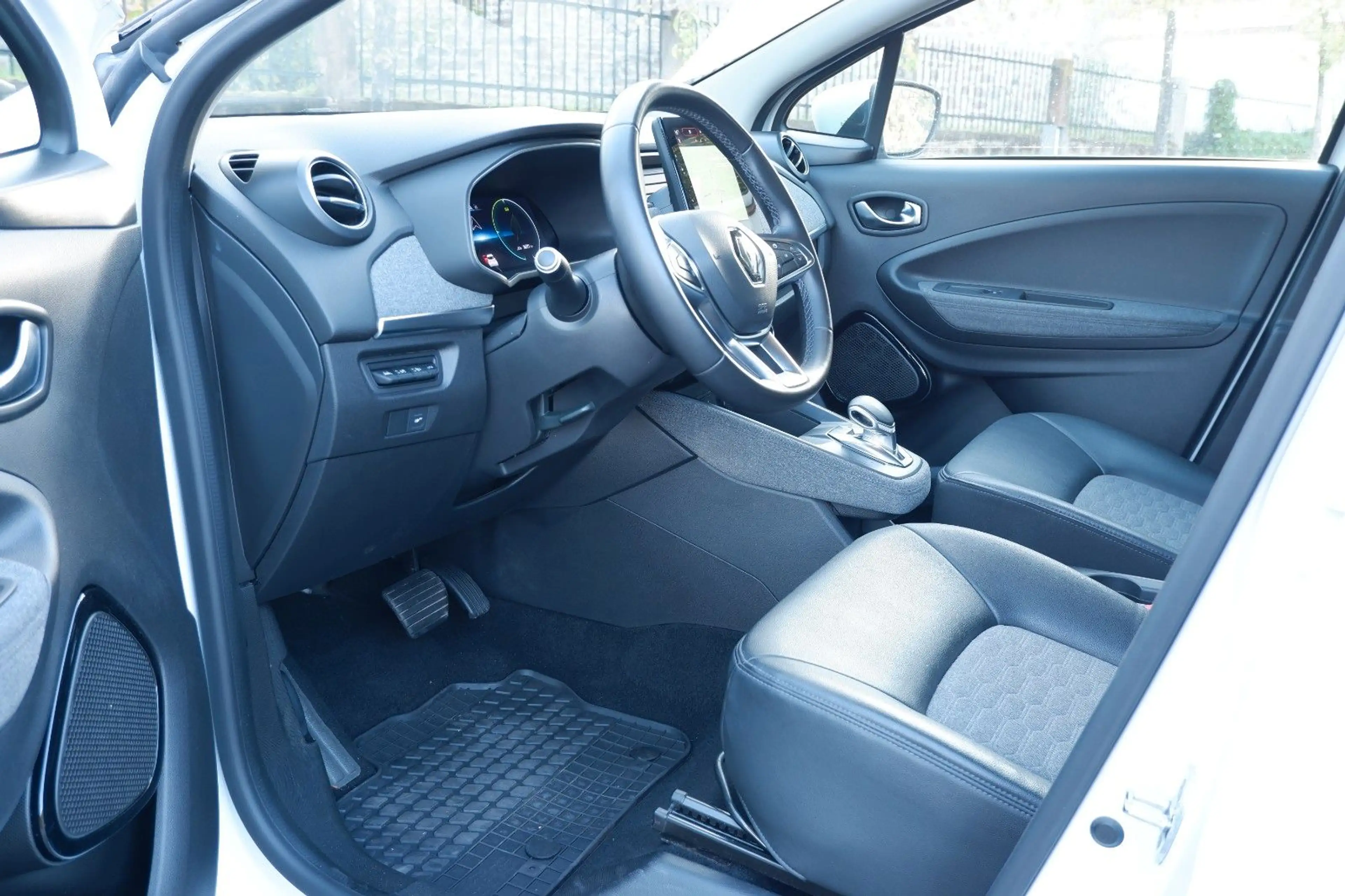 Renault ZOE Zoe Life Inklusive Batterie und CCS 52kWh — photo 9