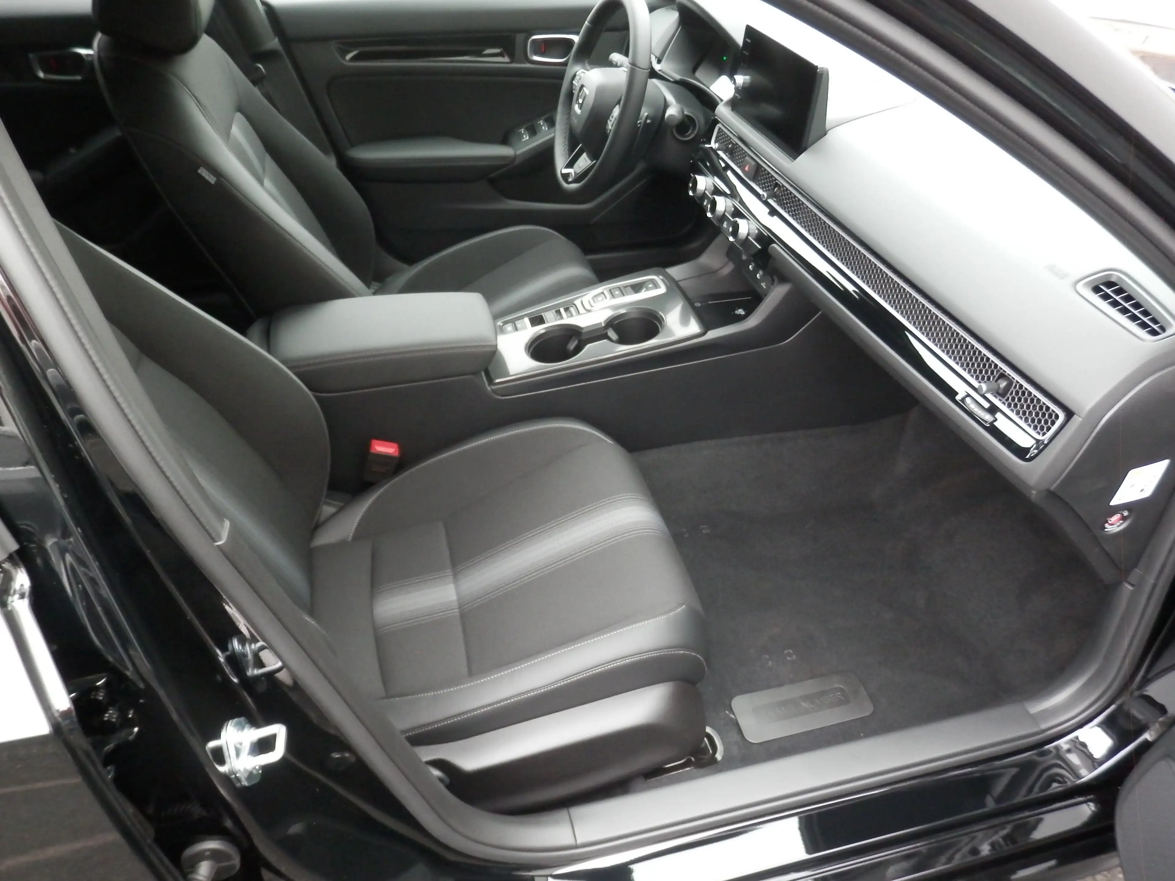 Honda Civic 2.0 i-MMD Hybrid Sport e-CVT Aut. — photo 10