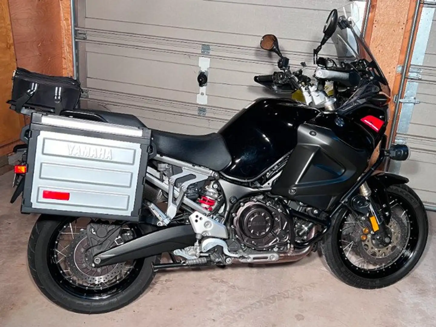 Yamaha XT 1200 Noir - 1