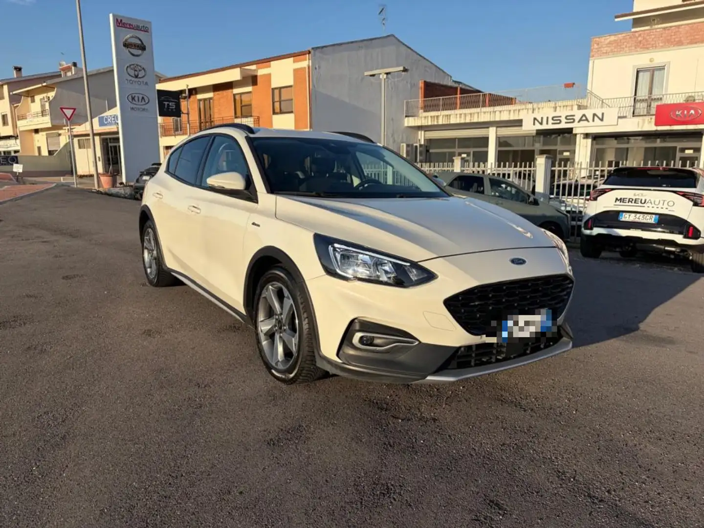 Ford Focus 1.0 EcoBoost 125 CV automatico 5p. Active Co-Pilot Grau - 2