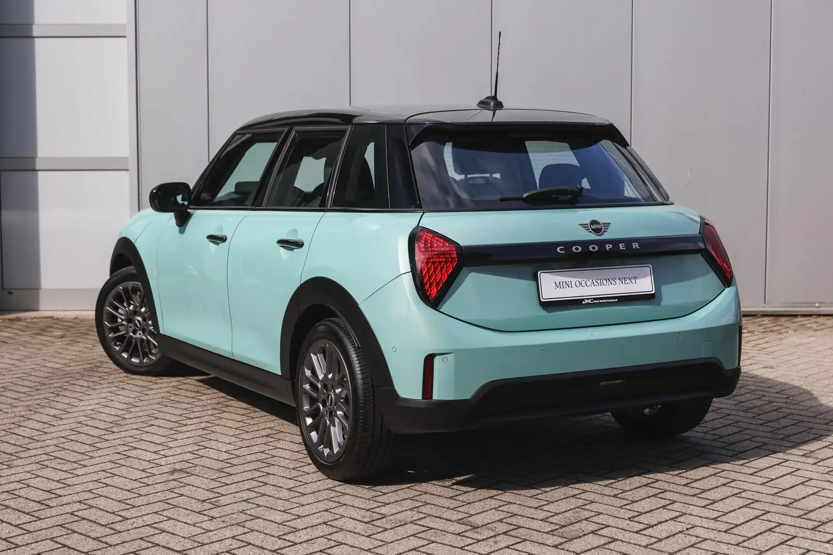 MINI Cooper C Hatchback Automaat / Classic / Pakket S / 17" U-Sp Groen - 2