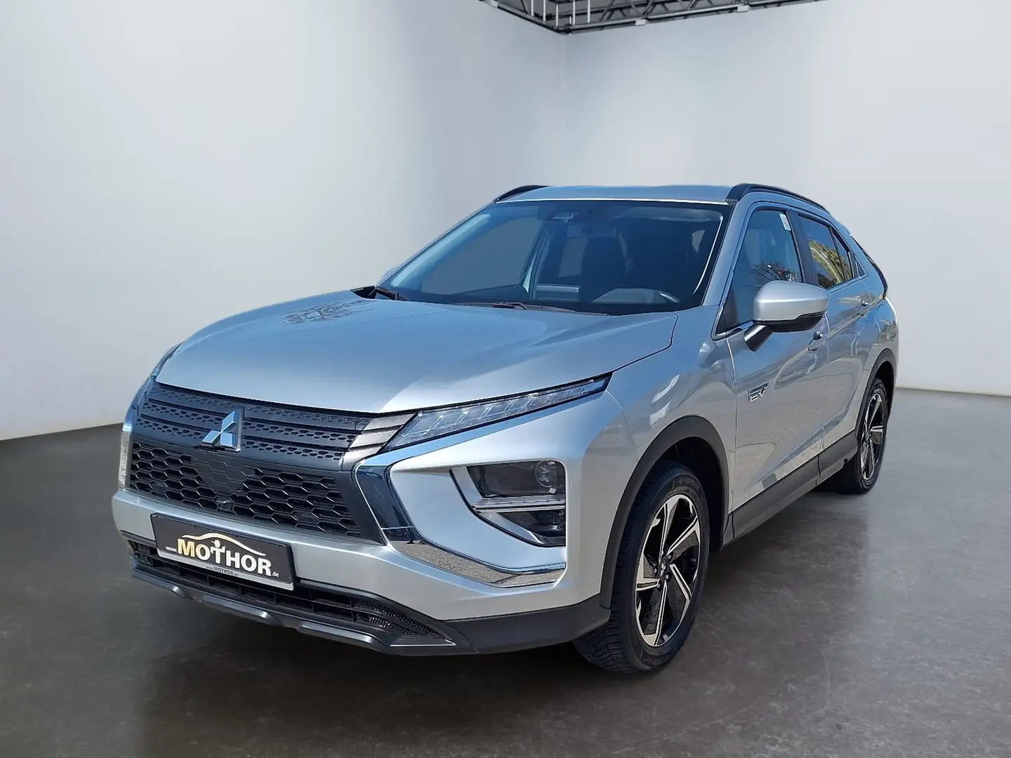 Mitsubishi Eclipse Cross 2.4 PHEV LMF SHZ Tempomat Plateado - 2