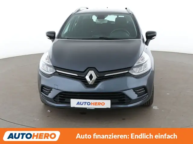 Renault Clio view 9
