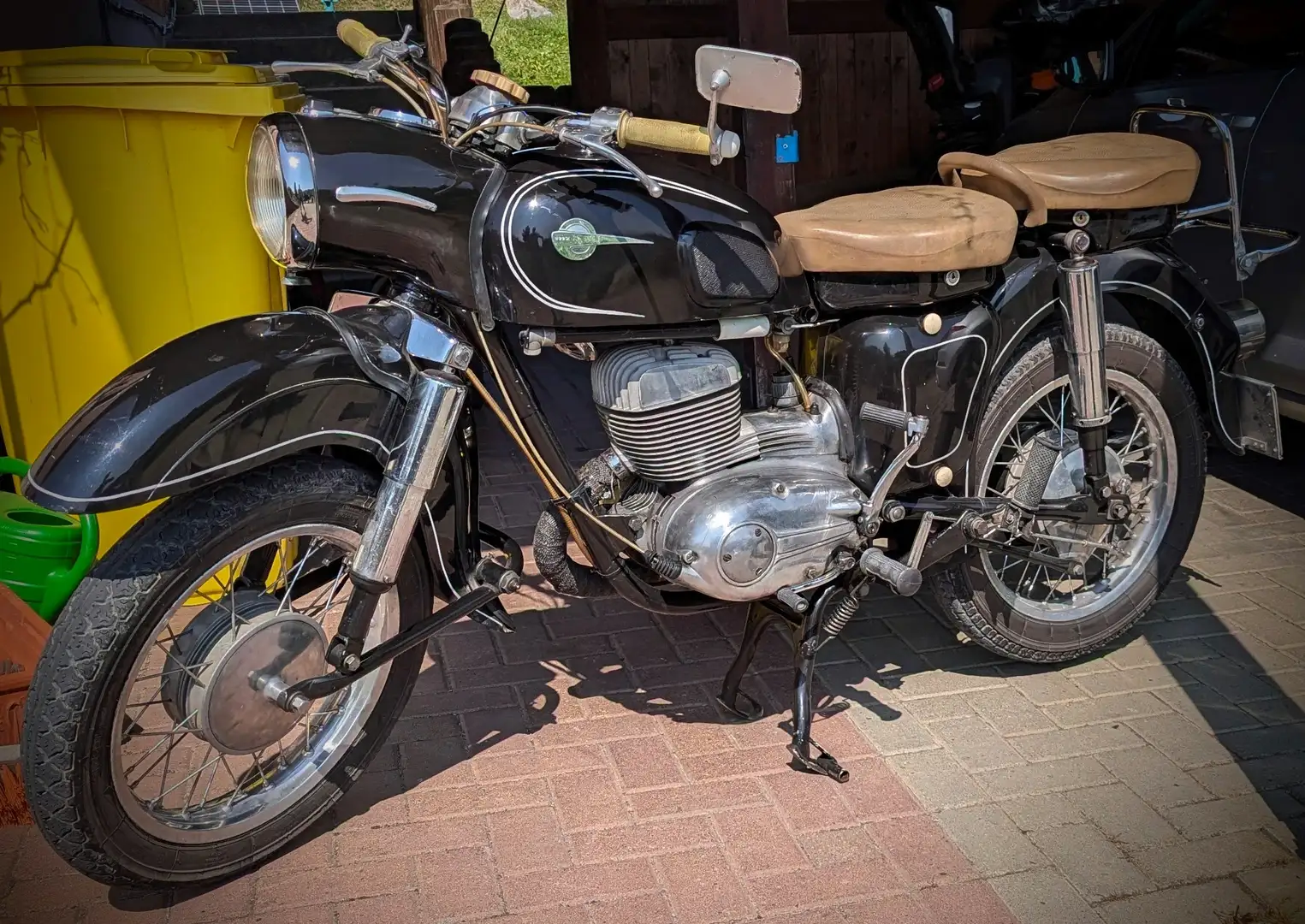 MZ ES 250 ES-1 Schwarz - 1