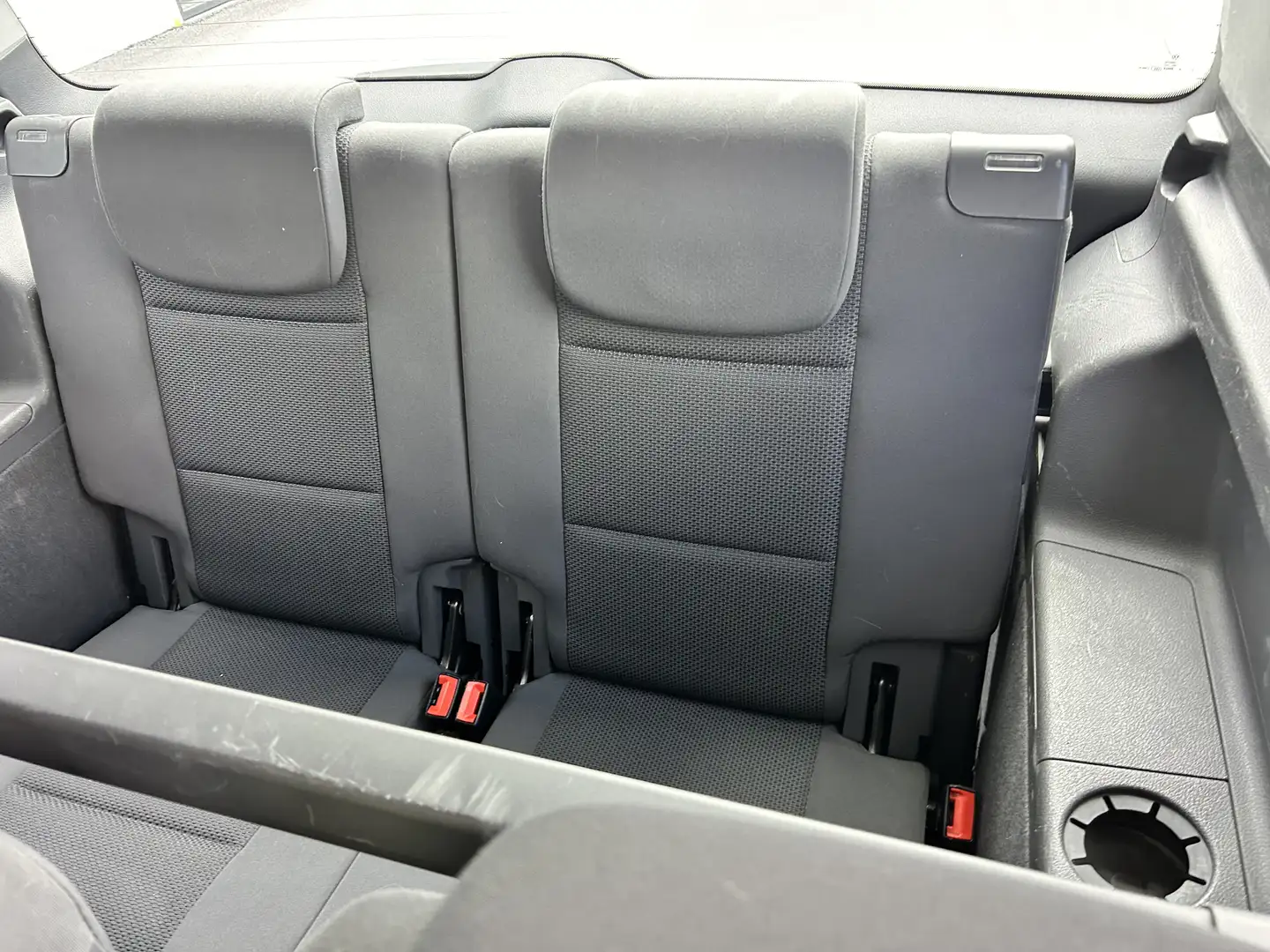 Volkswagen Touran 1.2 TSI Edition 7Place Grijs - 2