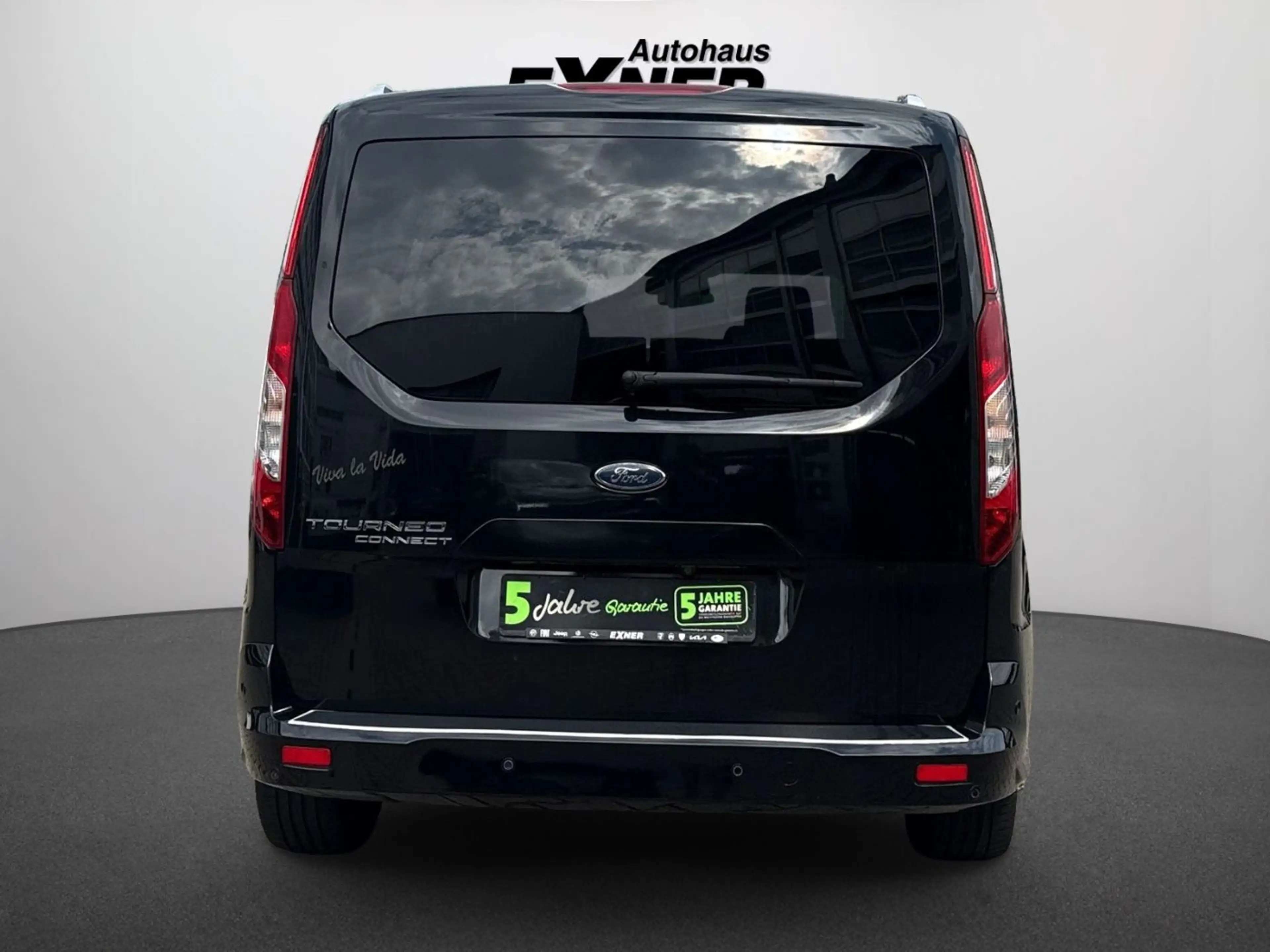 Ford Grand Tourneo Connect 1.5 TDCi GRAND TITANIUM PDC — photo 8