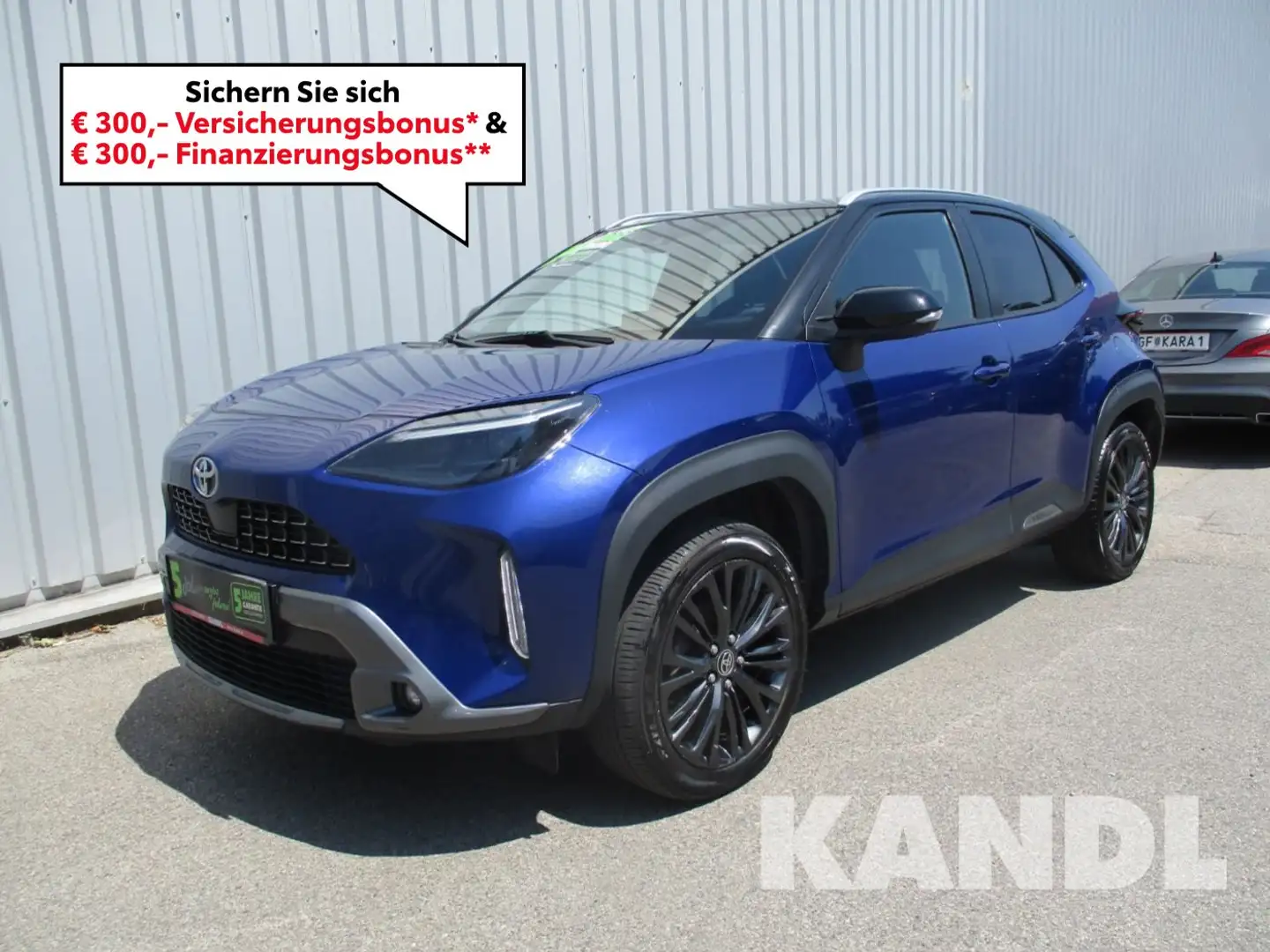 Toyota Yaris Cross 1.5 FWD Adventure Hybrid ACC+LED+SHZ Blau - 1