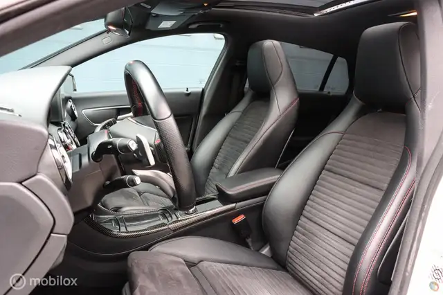 Mercedes-Benz CLA view 6