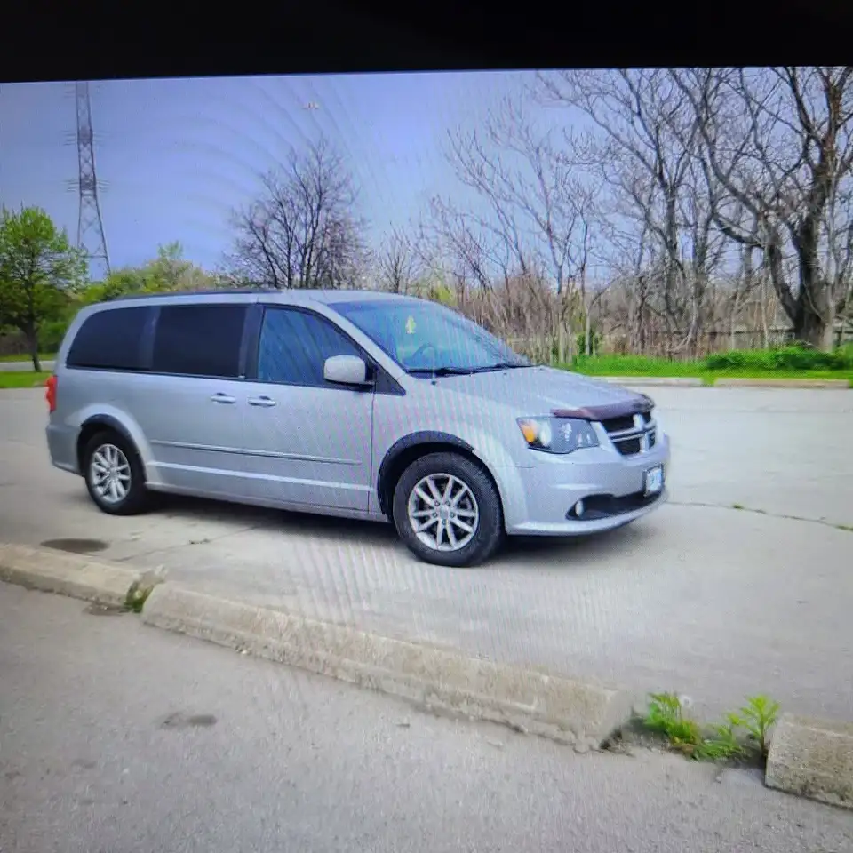 Dodge Grand Caravan снимка Dodge Grand Caravan