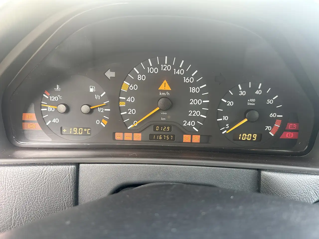 Mercedes-Benz E 200 Elegance, foto 6
