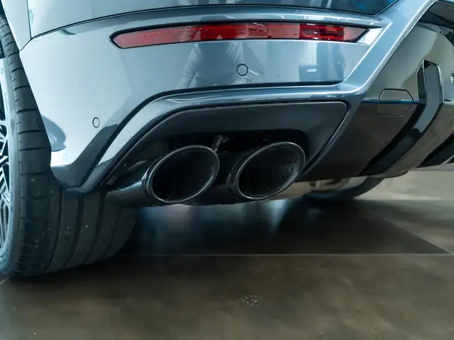 Lamborghini Urus view 14