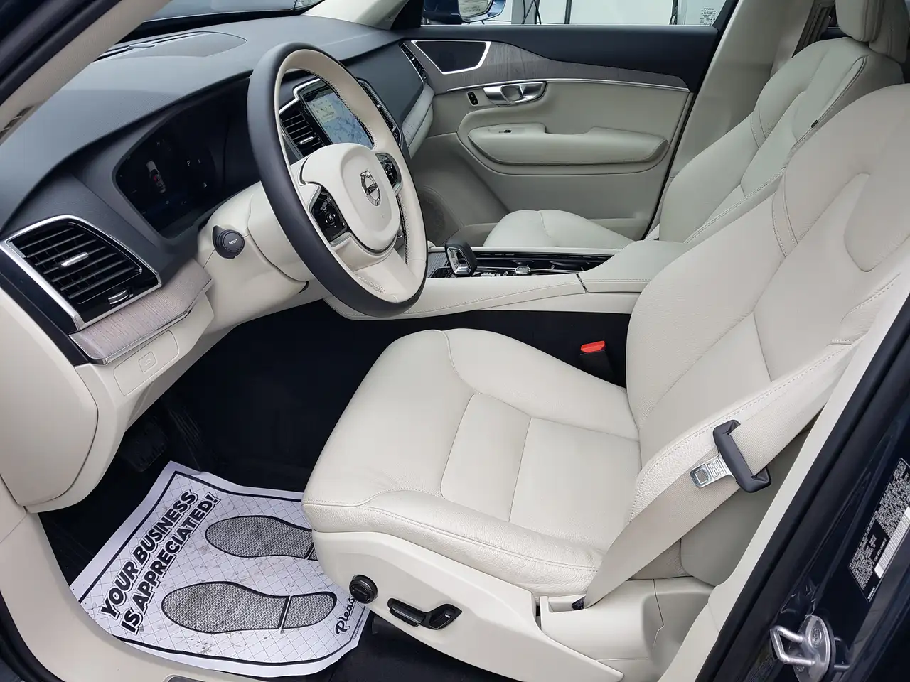 Volvo XC90 снимка Volvo XC90
