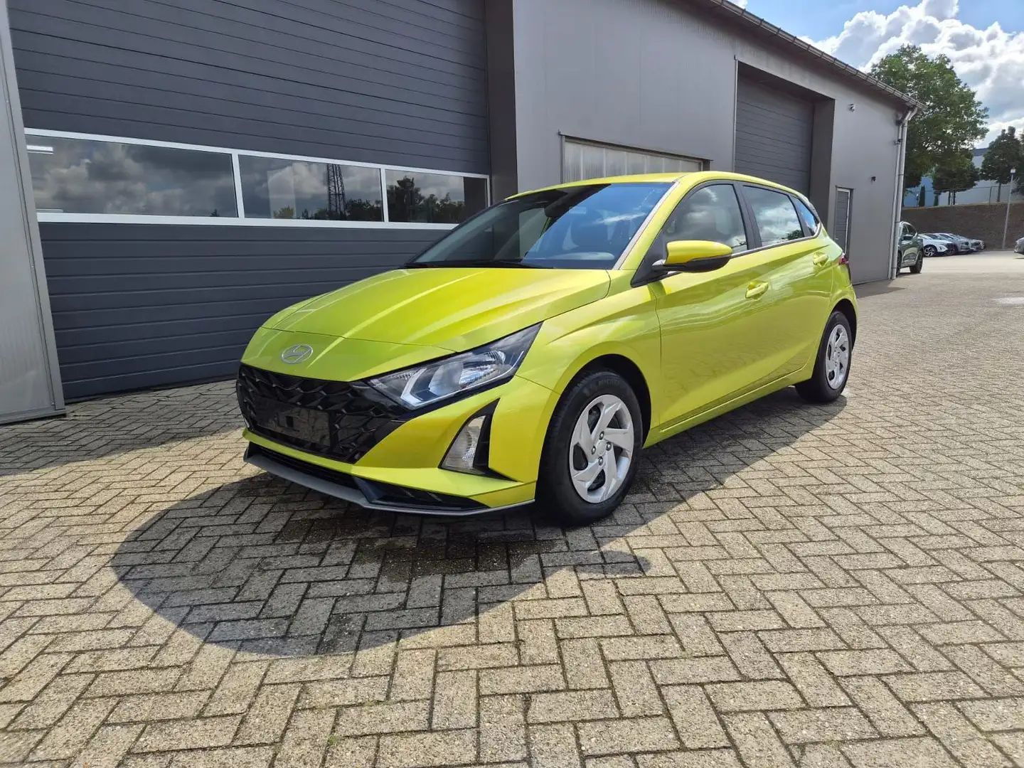 Hyundai i20 1.0 T-GDI 90PS 5-türig Sitzheizung Lenkradheizu... Gelb - 1