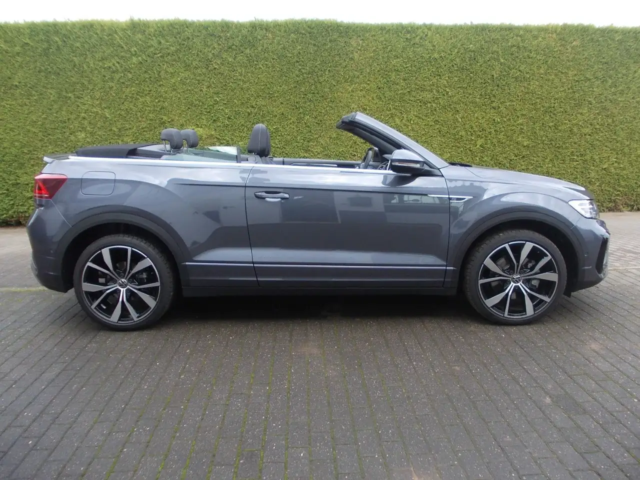 Volkswagen T-Roc, фото 2
