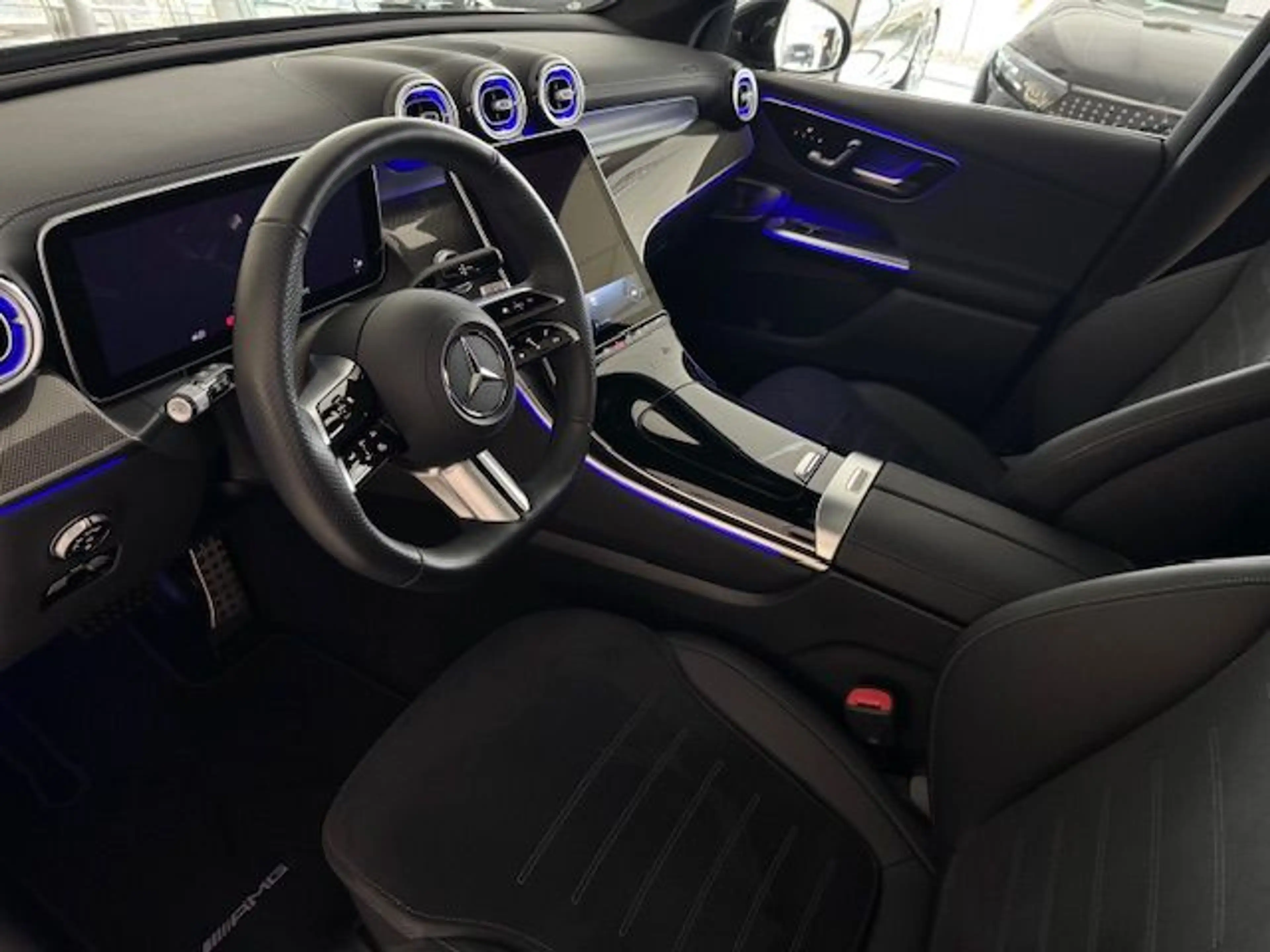 Mercedes-Benz GLC 450 d 4M AMG Line Pano AHK Night 360° FAP Me — photo 13