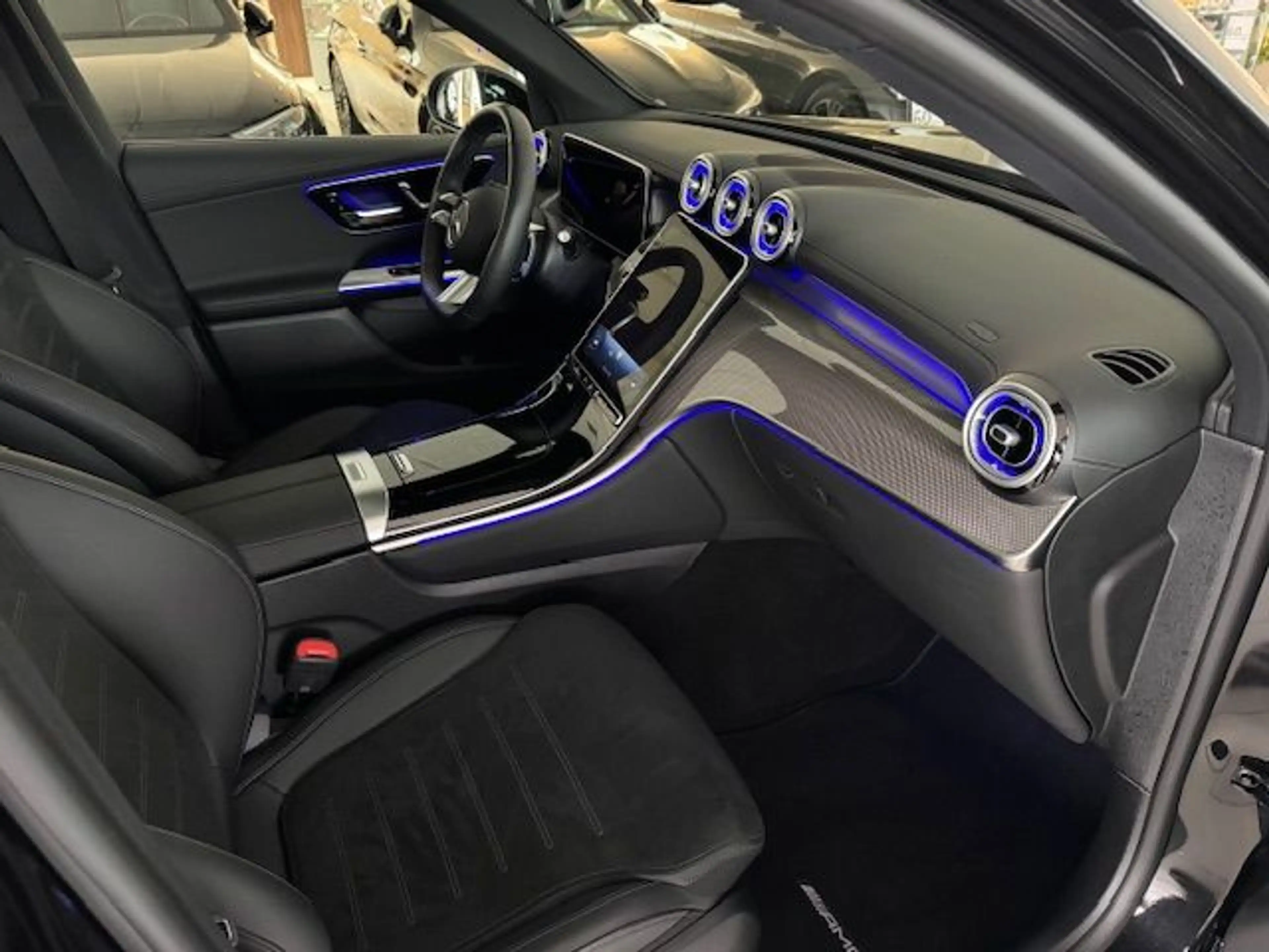 Mercedes-Benz GLC 450 d 4M AMG Line Pano AHK Night 360° FAP Me — photo 11