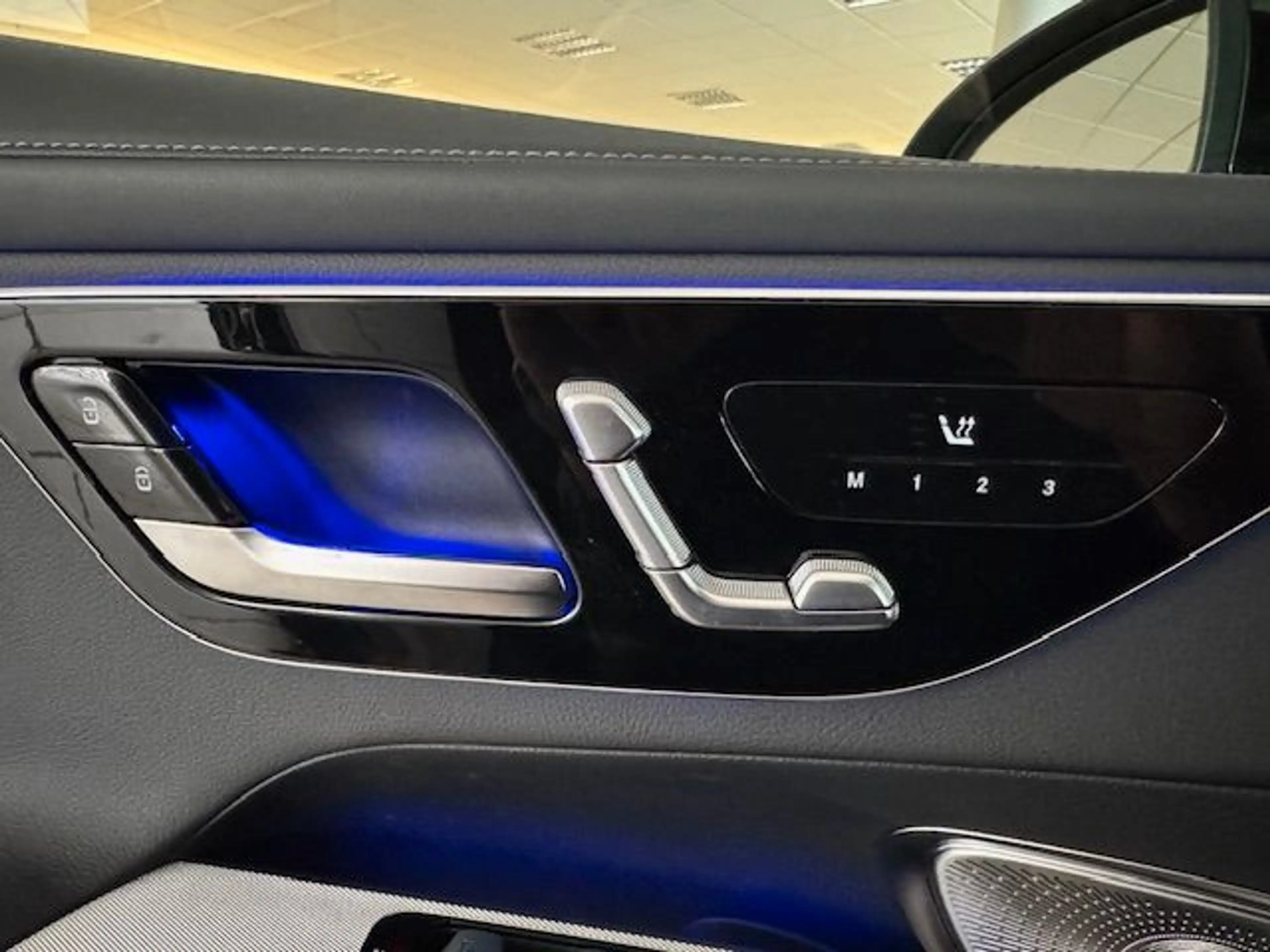 Mercedes-Benz GLC 450 d 4M AMG Line Pano AHK Night 360° FAP Me — photo 15