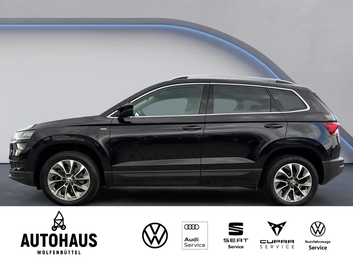 Skoda Karoq Clever 2.0 TDI FAHRSCHULWAGEN! Schwarz - 2