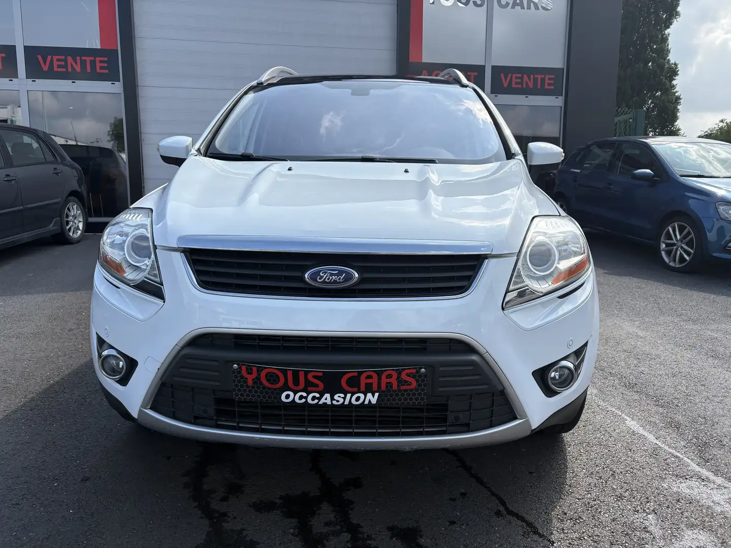 Ford Kuga Kuga 2.0 TDCi  Individual DPF Powershif Blanc - 2