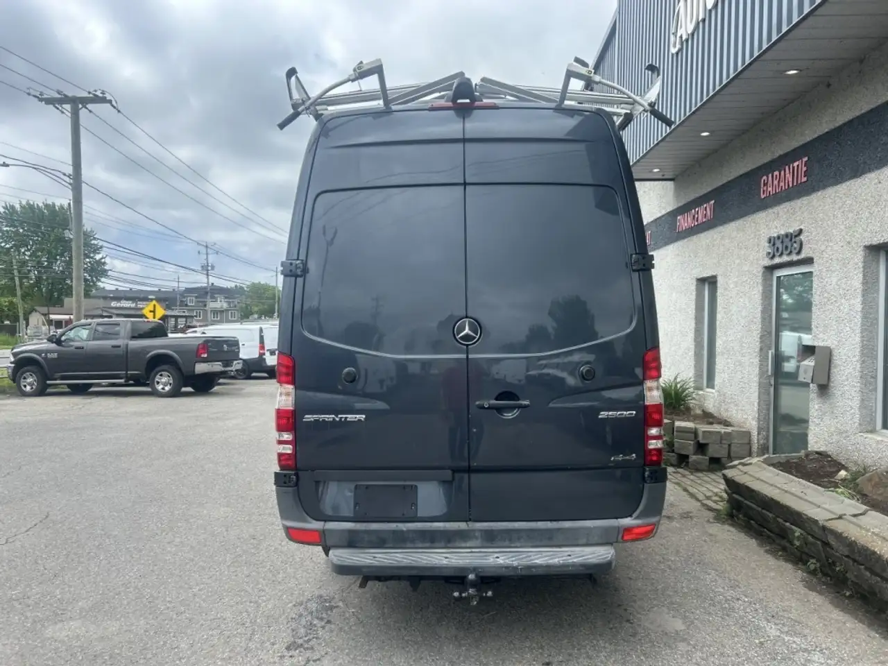 Mercedes-Benz Sprinter снимка Mercedes-Benz Sprinter