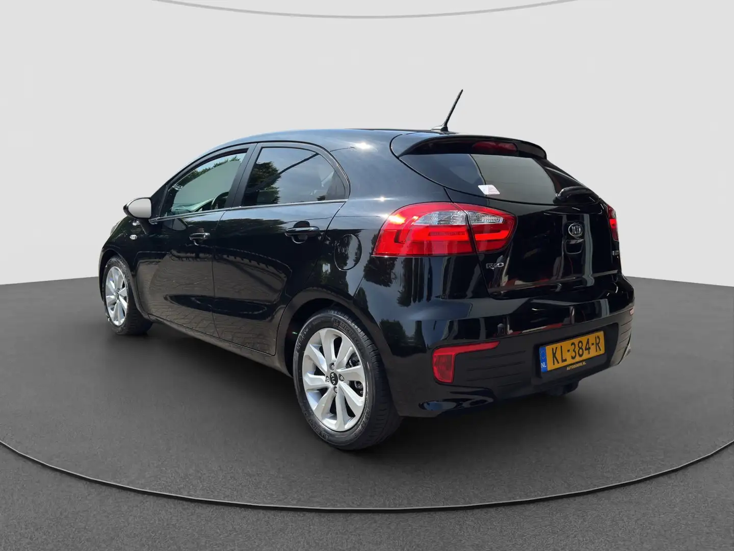 Kia Rio 1.2 CVVT DynamicLine Noir - 2