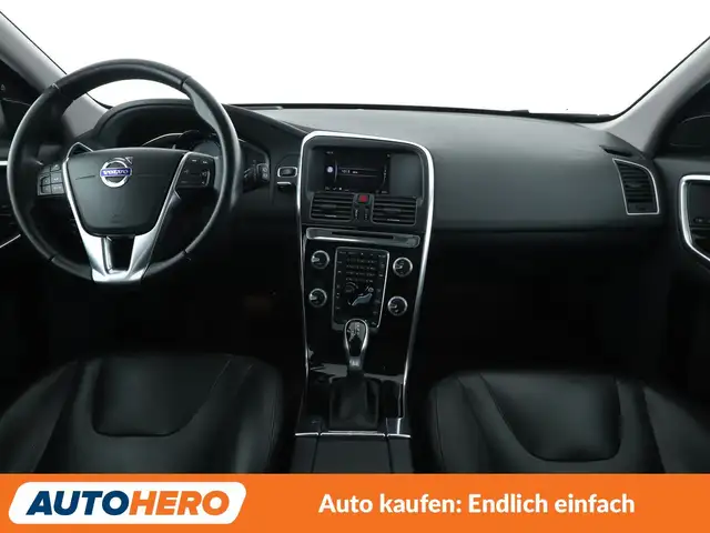 Volvo XC60 view 12