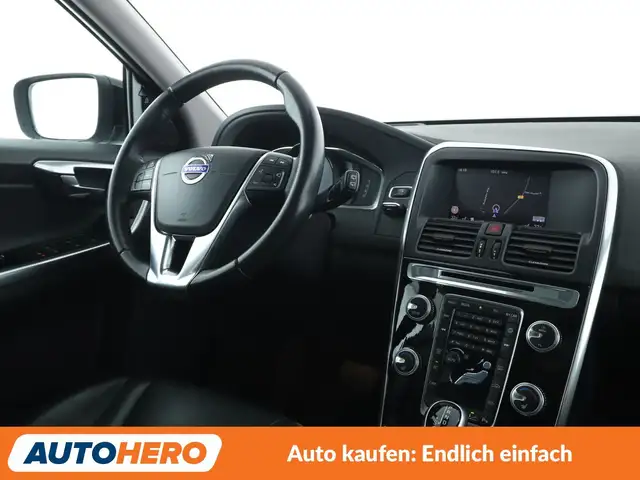 Volvo XC60 view 13
